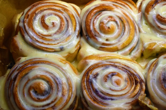 PRE-ORDER - Single Cinnamon Roll