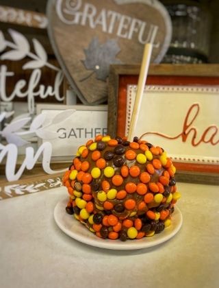 PRE-ORDER - Caramel Apples